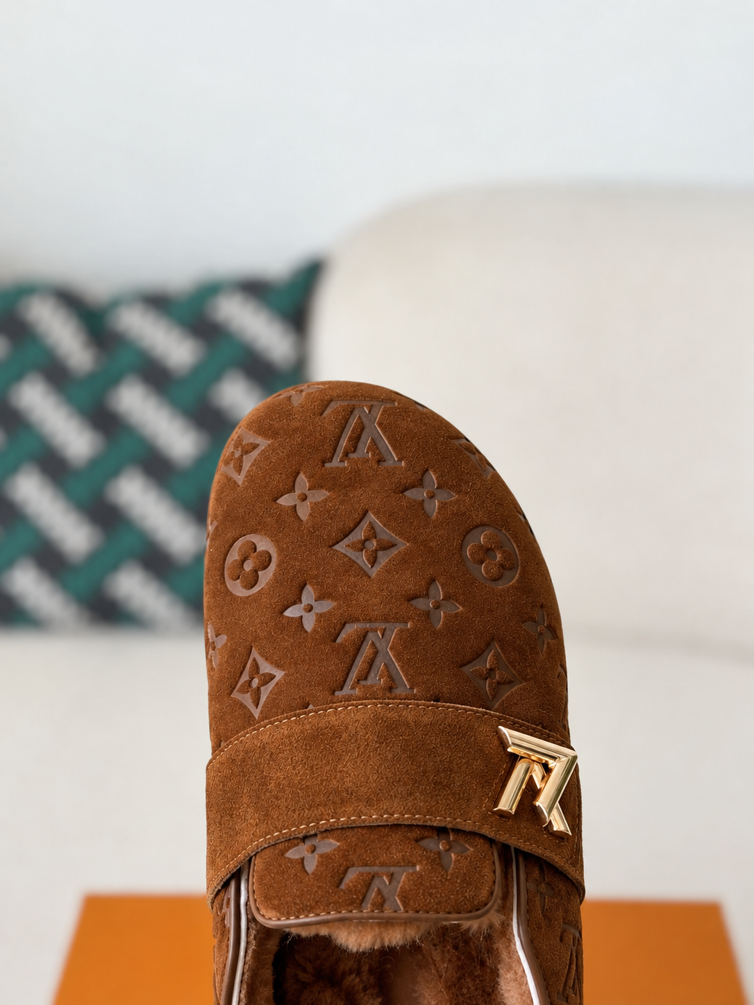 LV Cosy Flat Dark Brown