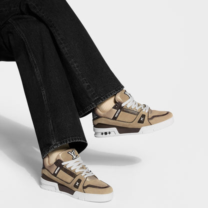 LV Trainer Beige