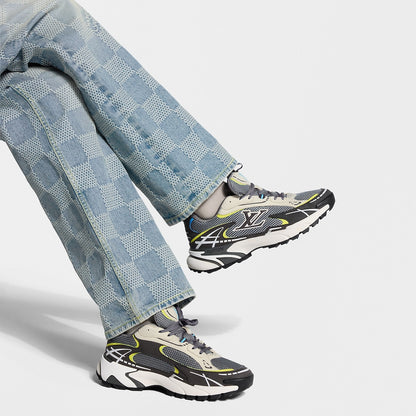 LV Tatic Runner Sneaker Anthracite Gray