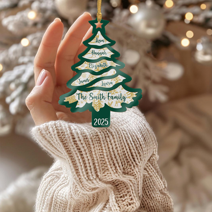 Family Name Christmas Tree Ornament – Personalized Holiday Decoration with Year