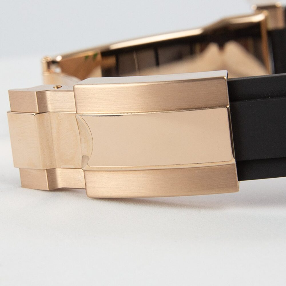 A-Rolex Oyster Perpetual Cosmograph Daytona 18kt Everose Gold